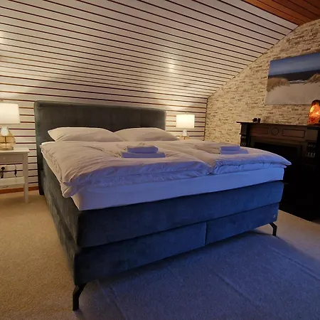 Geraeumiger Lukas In Ruhiger Waldrandlage Mit Wintergarten Apartmán Marburg