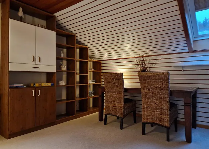 Geraeumiger Lukas In Ruhiger Waldrandlage Mit Wintergarten Apartment Marburg