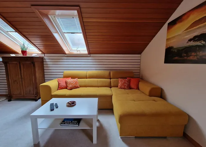 Apartament Geraeumiger Lukas In Ruhiger Waldrandlage Mit Wintergarten Marburg