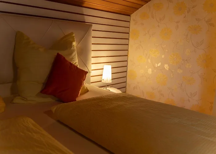 Apartament Geraeumiger Lukas In Ruhiger Waldrandlage Mit Wintergarten *